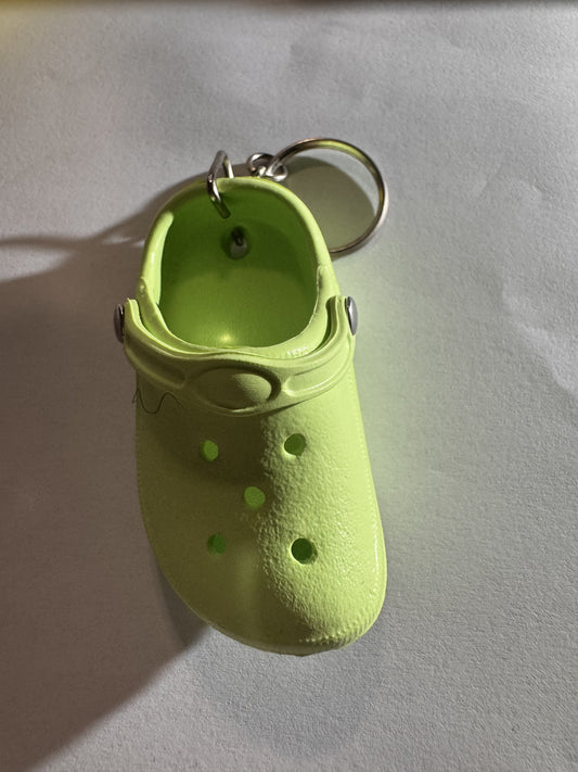 Mini croc keyring in green